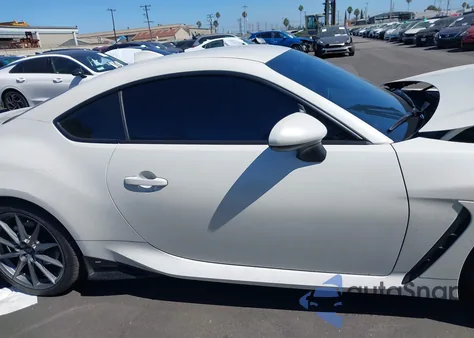 2023 Subaru Brz Premium из США, поврежденный, VIN JF1ZDBB13P9701141